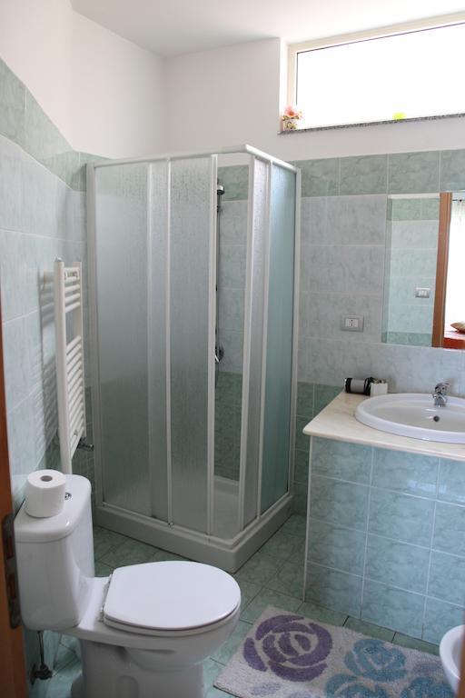 Bed And Breakfast Gigi Furci Siculo Quarto foto